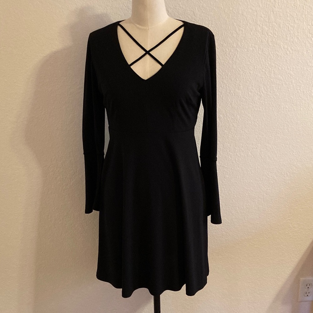 Madison Leigh Black Long Bell Sleeve Dress